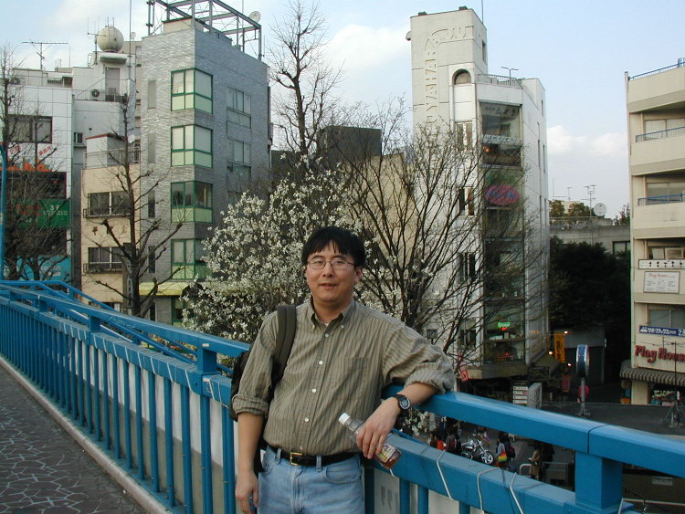 yokota-chen-downday.JPG